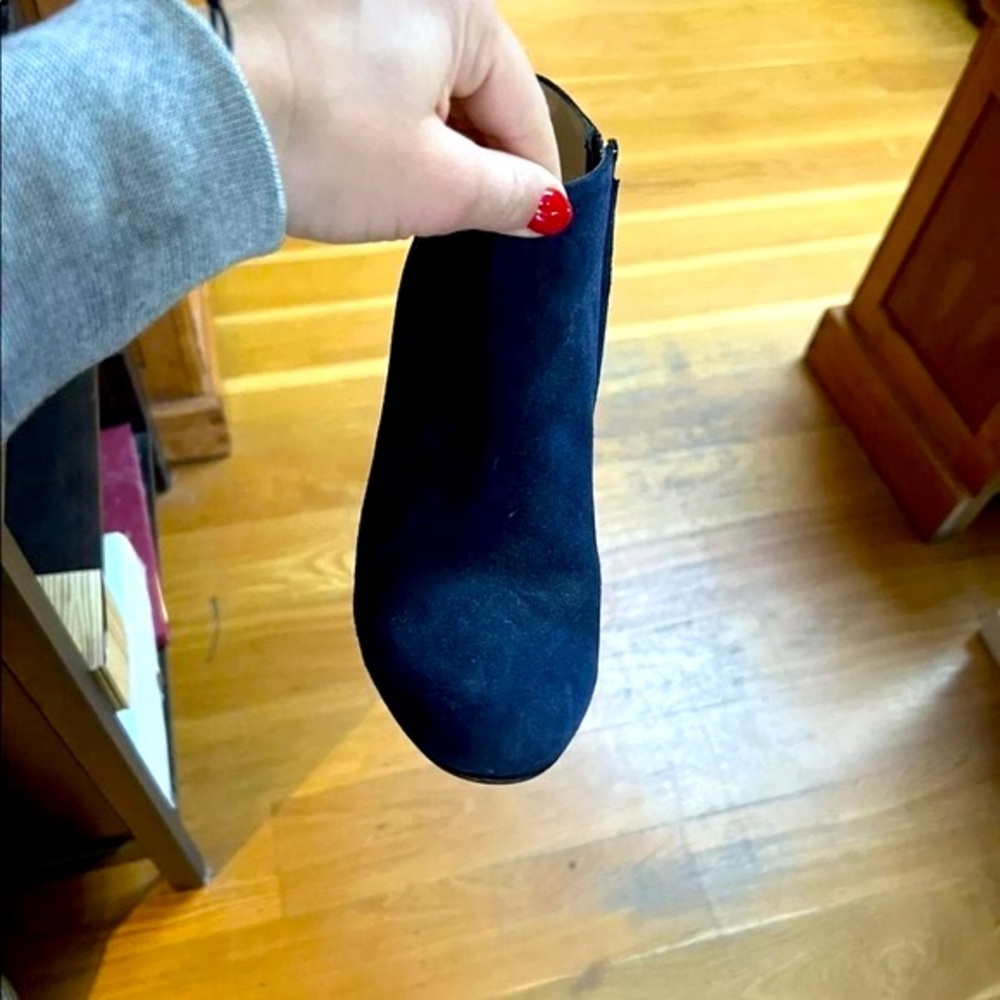 Christian Louboutin Navy Suede Belissima Booties - Picture 14 of 16